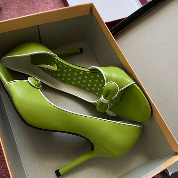 highlights Shoes - Womens shoes